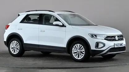 Used VW T-Roc Life 110 HP (80 kW) 2023 White SUV