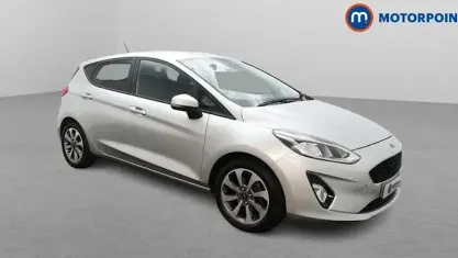 Używany Ford Fiesta Trend 86 KM (63 kW) 2019 Srebrny Hatchback