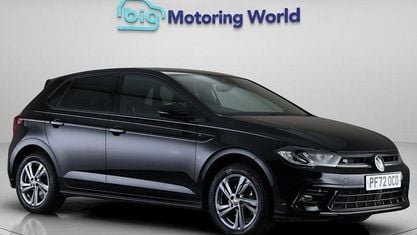 Begagnad VW Polo R-line 110 HK (80 kW) 2023 Svart Halvkombi
