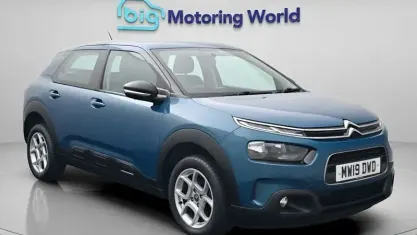 Used Citroën C4 Cactus Feel 110 HP (80 kW) 2019 Blue Hatchback