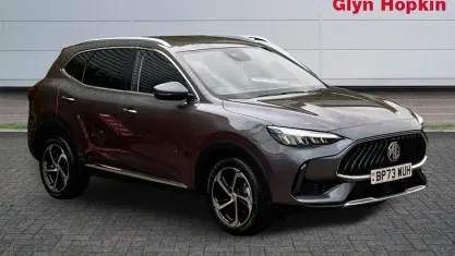 Begagnad MG HS Trophy 162 HK (119 kW) 2024 Grå SUV