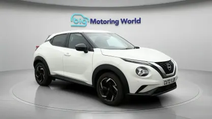 Used Nissan Juke N-Connecta 114 HP (83 kW) 2022 White SUV