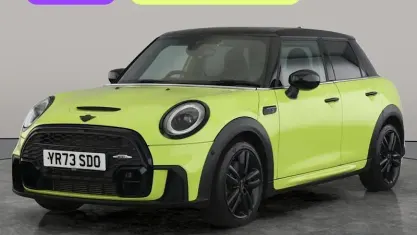 Begagnad Mini Cooper S Hatch 178 HK (130 kW) 2023 Gul Halvkombi