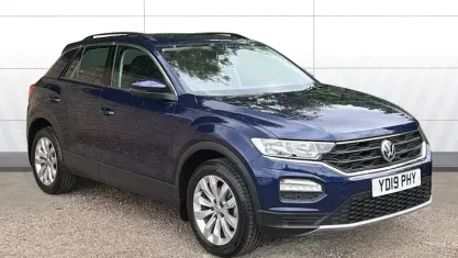 Used VW T-Roc SE 150 HP (110 kW) 2019 Blue SUV