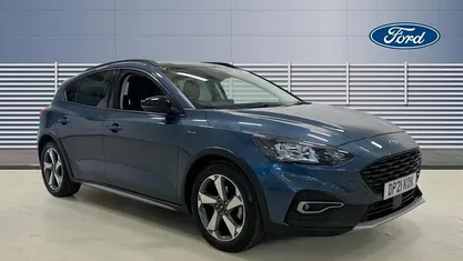 Used Ford Focus Active 125 HP (91 kW) 2021 Blue Hatchback
