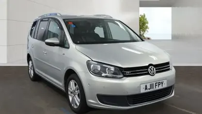 Used VW Touran SE 105 HP (77 kW) 2013 MPV