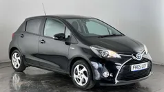 Used 2016 Toyota Yaris Hybrid Hatchback | £10,450 (Fair price)