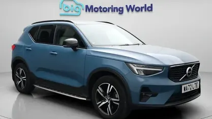Used Volvo XC40 Plus 197 HP (144 kW) 2022 Blue SUV