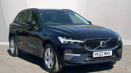 Usado Volvo XC60 Momentum 250 HP (183 kW) 2021 SUV
