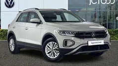 Used 2023 VW T-Roc Life SUV | £19,269 (Fair price)