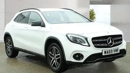 Used Mercedes GLA180 Urban 122 HP (89 kW) 2019 SUV