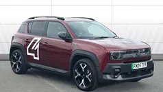 Used 2025 Renault 4 E-Tech Komfort SUV | £26,477 (Super price)