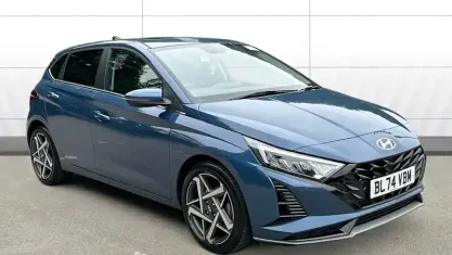 Used Hyundai i20 Ultimate 101 HP (74 kW) 2025 Blue Hatchback