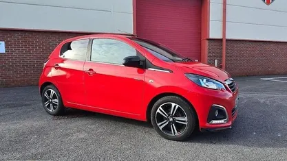 Used Peugeot 108 GT-line 82 HP (60 kW) 2017 Red Hatchback
