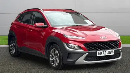 Second-hand Hyundai Kona SE 141 CP (103 kW) 2022 Roșu SUV