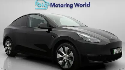 Used 2025 Tesla Model Y Long Range AWD SUV | £26,100 (Super price)