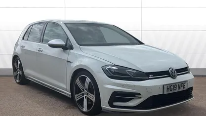 Used VW Golf VII R 300 HP (220 kW) 2019 Hatchback