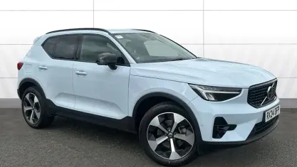 Used Volvo XC40 Plus 197 HP (144 kW) 2024 Blue SUV