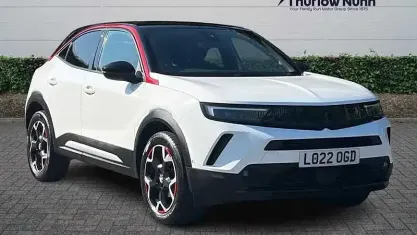 Used Vauxhall Mokka SRi 131 HP (96 kW) 2022 White jade SUV