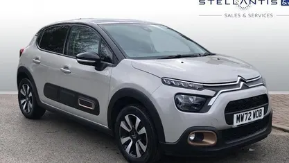 Used Citroën C3 PureTech 83 HP (61 kW) 2022 Red Hatchback