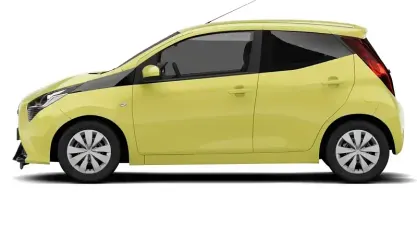 Used Toyota Aygo X-cite 69 HP (50 kW) 2016 Yellow Hatchback