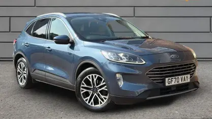 Used Ford Kuga Titanium 120 HP (88 kW) 2020 Blue SUV