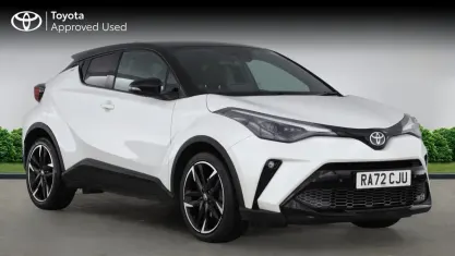 Used Toyota C-HR Sport 184 HP (135 kW) 2023 White SUV