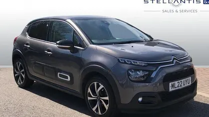 Used Citroën C3 PureTech 110 HP (80 kW) 2022 Red Hatchback