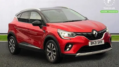 Red/black Used 2021 Renault Captur Version S SUV | £14,499 (Fair price)