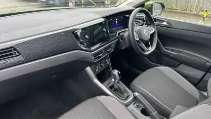 Usado VW Taigo Match 116 HP (85 kW) 2025 Verde SUV
