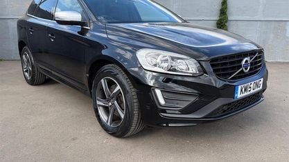 Usado Volvo XC60 R-Design 190 HP (139 kW) 2017 SUV