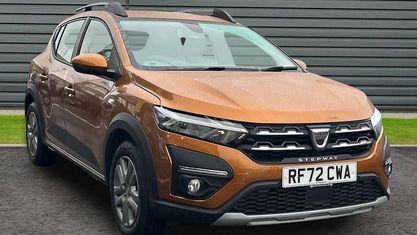 Używany Dacia Sandero Comfort 91 KM (66 kW) 2022 Hatchback