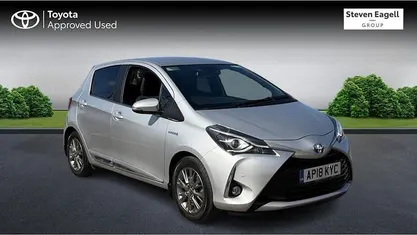 Used Toyota Yaris Hybrid 101 HP (74 kW) 2020 Hatchback