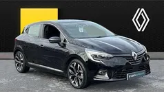Black Used 2022 Renault Clio V Version S Hatchback | £15,384 (Fair price)