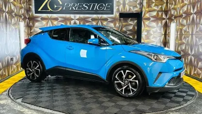 Second-hand Toyota C-HR Design 122 CP (89 kW) 2018 Albastru SUV