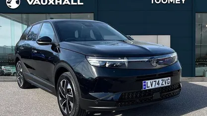 Used Vauxhall Grandland X GSe 136 HP (100 kW) 2024 Black SUV