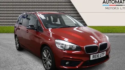 Used BMW 220 Sport Line 192 HP (141 kW) 2016 Red Estate