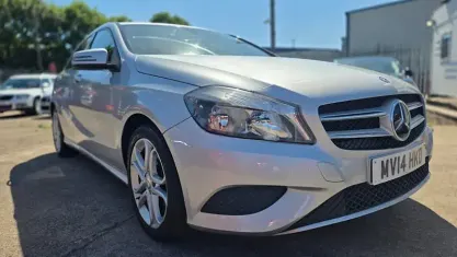 Used Mercedes A180 109 HP (80 kW) 2013 Silver Hatchback