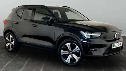 Black Used 2022 Volvo XC40 Plus SUV | £18,995 (Fair price)
