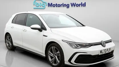 Used VW Golf VIII R-line 150 HP (110 kW) 2024 Hatchback