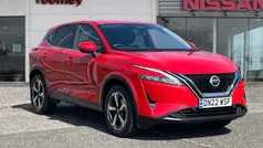 Red Used 2022 Nissan Qashqai N-Connecta SUV | £18,995 (Fair price)