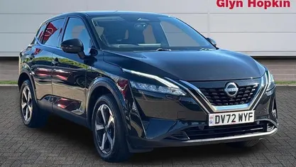 Begagnad Nissan Qashqai N-Connecta 190 HK (139 kW) 2023 Svart SUV