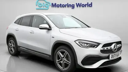 Used Mercedes GLA250 Exclusive 259 HP (190 kW) 2021 Silver SUV