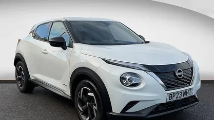 White Used 2023 Nissan Juke N-Connecta SUV | £14,390 (Good price)