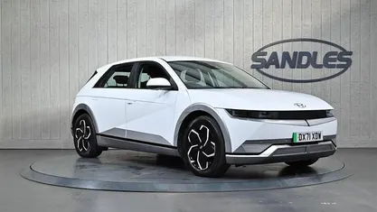 White Used 2021 Hyundai Ioniq Premium Hatchback | £18,399 (Fair price)