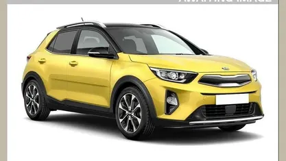 Used Kia Stonic GT-Line 120 HP (88 kW) 2022 White SUV