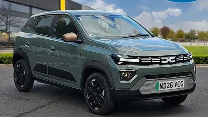 New Dacia Spring Extreme 75 kW (102 HP) 2026 Green Hatchback