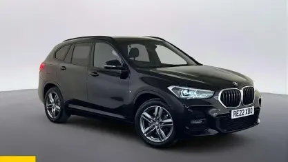 Begagnad BMW X1 M Sport 136 HK (100 kW) 2022 Svart SUV