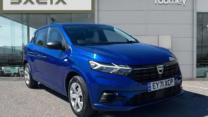 Used Dacia Sandero Essentiel 91 HP (66 kW) 2025 Hatchback