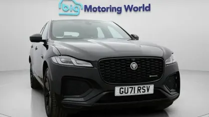 Używany Jaguar F-Pace R-Dynamic 204 KM (150 kW) 2021 Czarny SUV